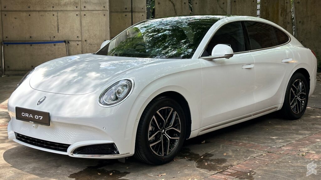 ora-07-my-white